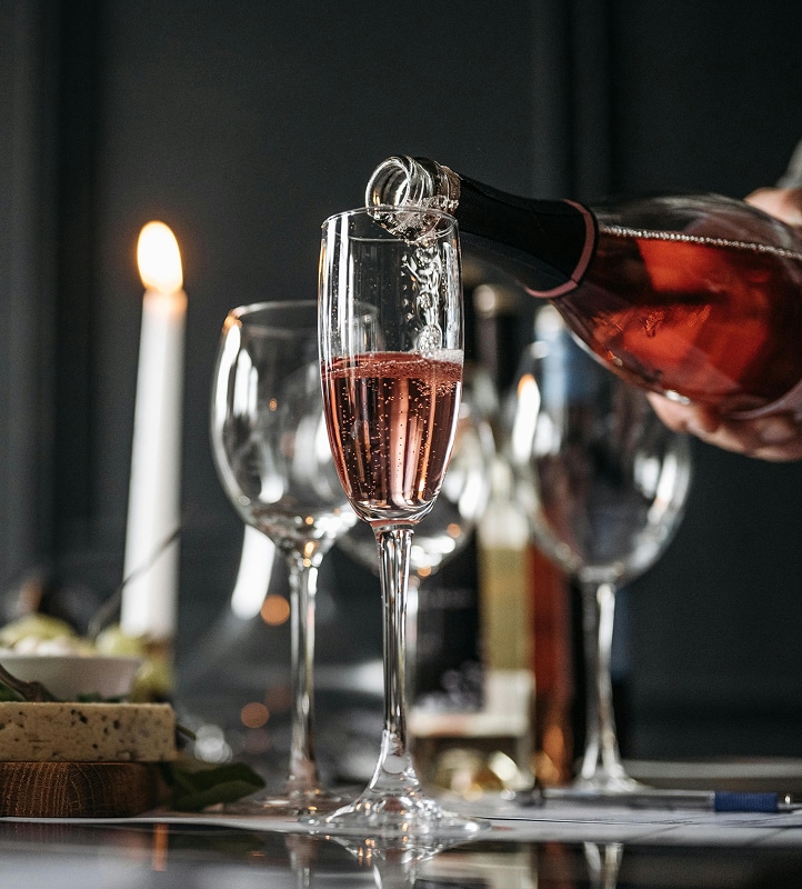 WINE FEATUED
