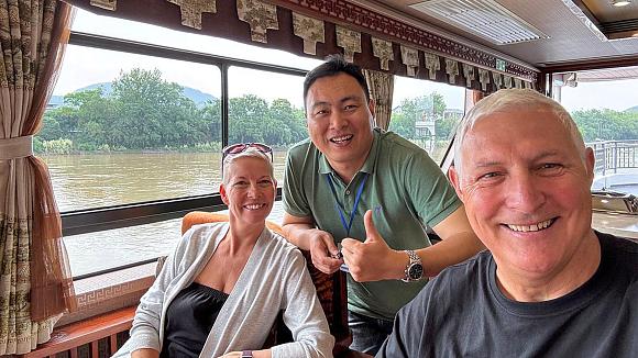 rachel on li river cruise