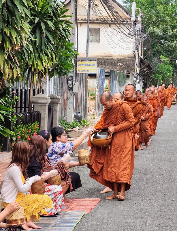 Vientiane and Luang Prabang Tour Feature