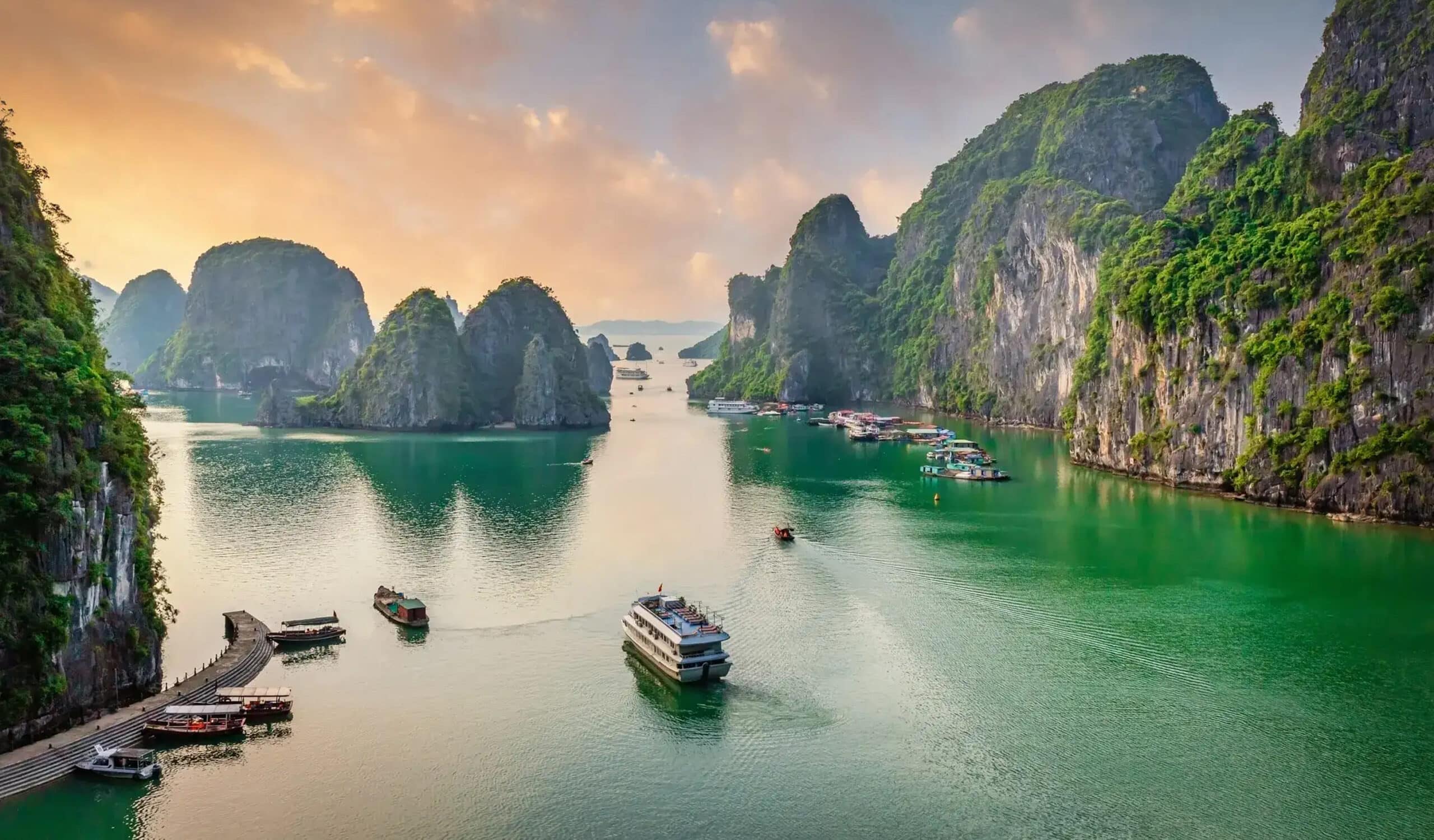 Vietnam Travel Guide