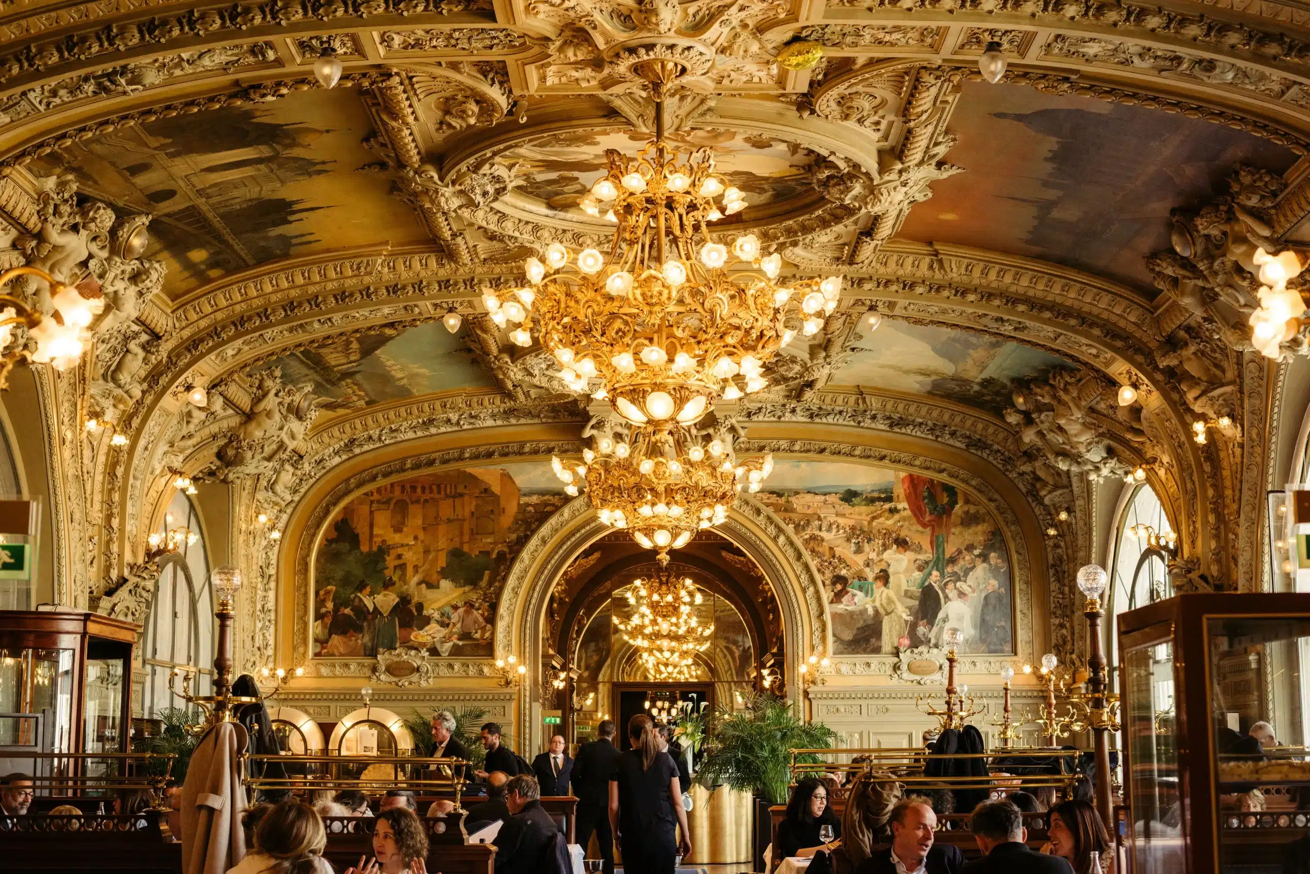 Top 10 Restaurants in France